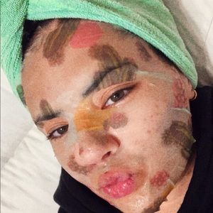 Meet your Posher, Rachel